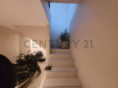 Trelles 2000, Piso 0