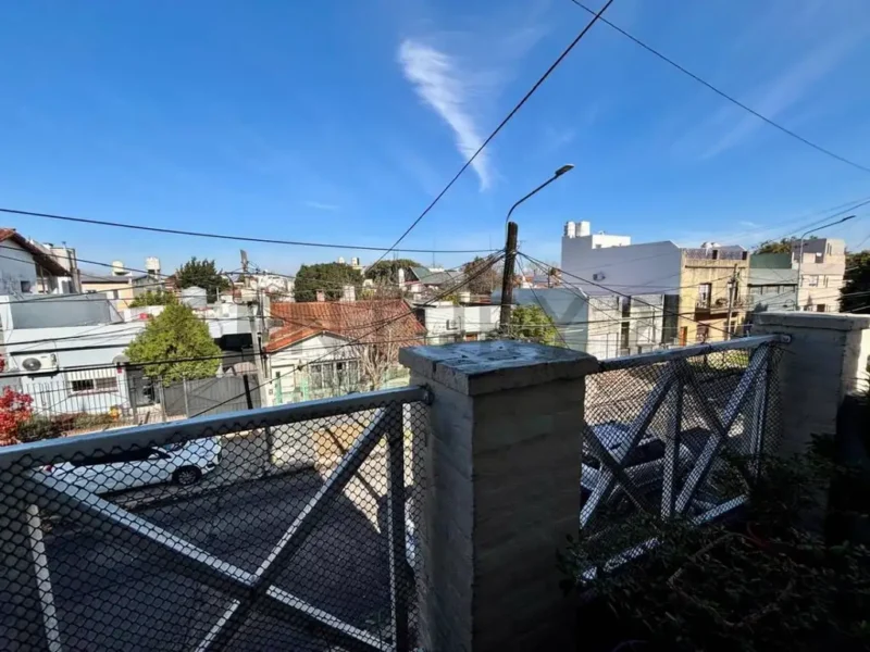 Presbitero Julian Navarro 5800, Piso 1