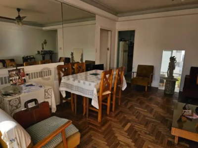 Avenida Coronel Díaz 1500, Piso 0