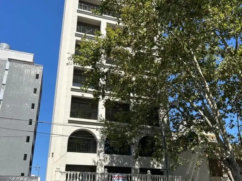 25 De Mayo 1900, Piso 5