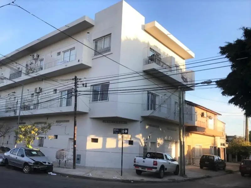 Italia 6500, Piso PB