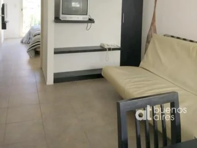 Mendoza al 4500 y Lugones